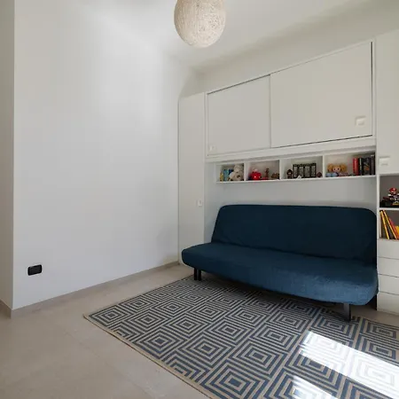 Cristina Apartament Torre Santa Sabina