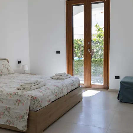Apartament Cristina Torre Santa Sabina